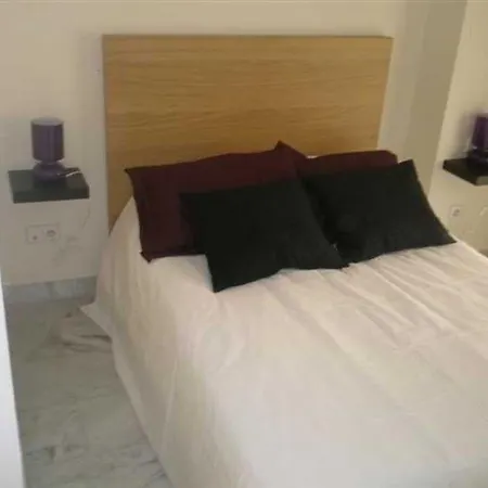 Lejlighedshotel Senorio De Aloha 2*